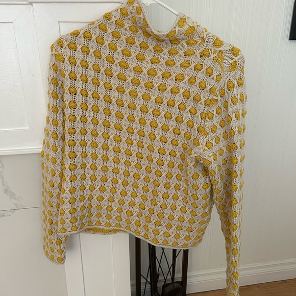 ANTHROPOLOGIE Chunky Honeycomb Knit Sweater in Yellow and Cream - Picture 2 of 4
